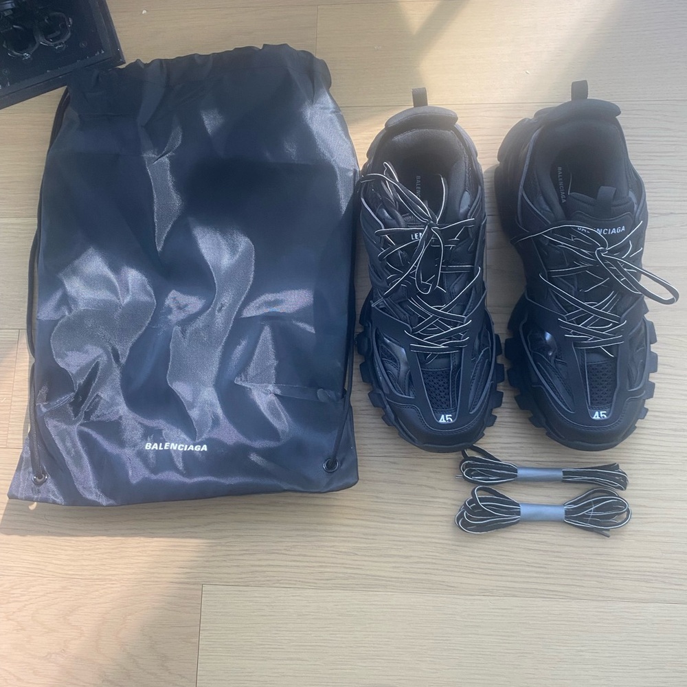 Balenciaga Track Runner Sneakers - Picture 6 of 6
